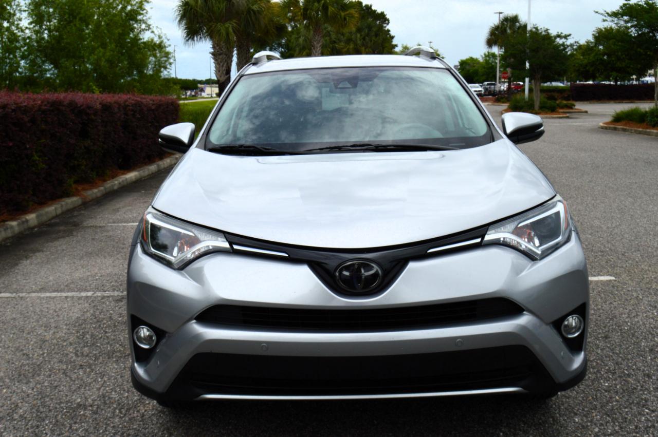 Toyota RAV4 XLE FWD 2016