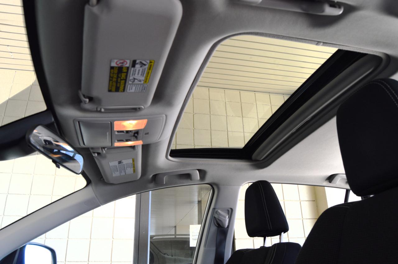 Toyota RAV4 XLE FWD 2016