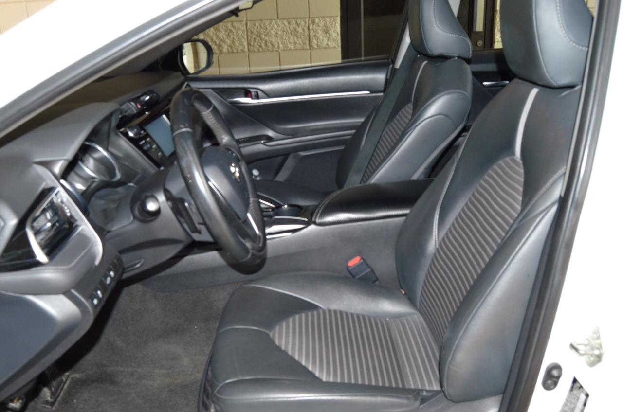Toyota Camry SE 2018