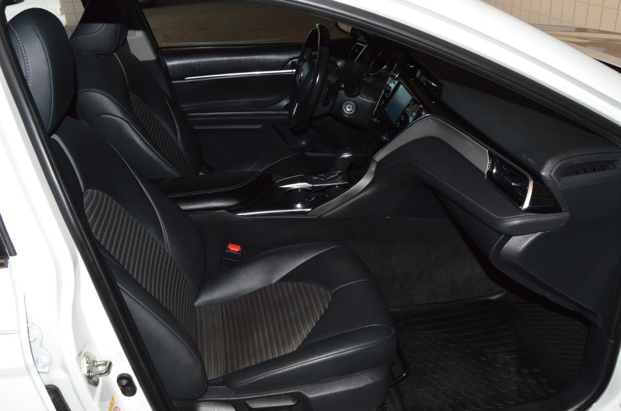 Toyota Camry SE 2018