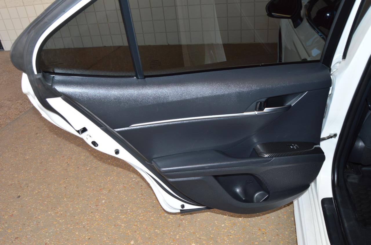 Toyota Camry SE 2018