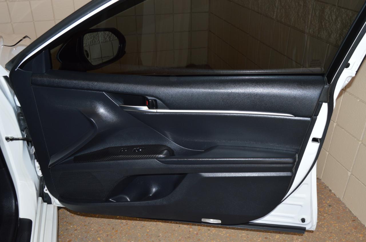 Toyota Camry SE 2018