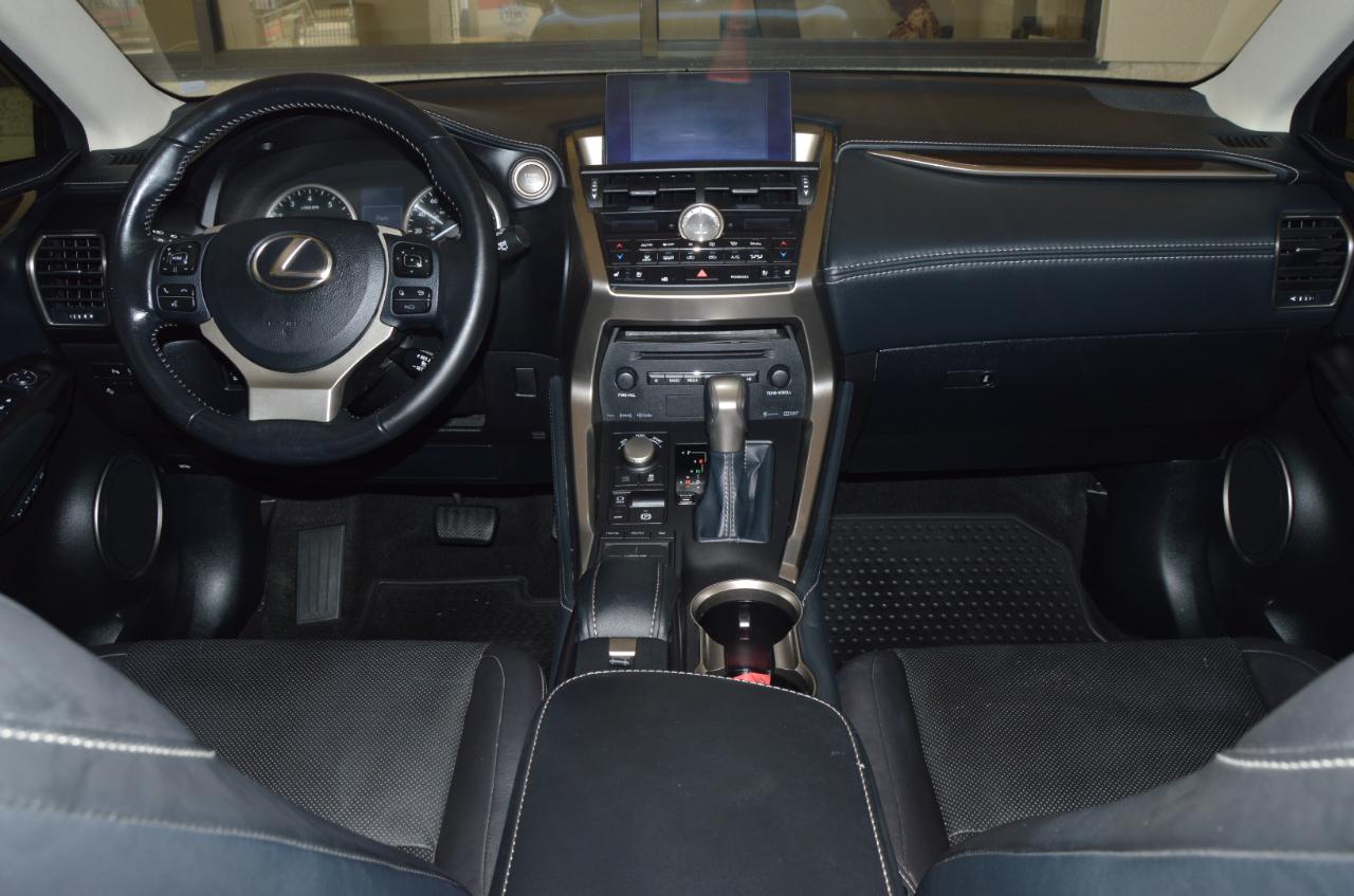 Lexus NX 200t FWD 2015
