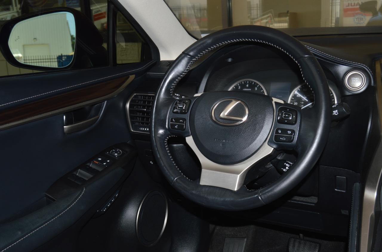 Lexus NX 200t FWD 2015