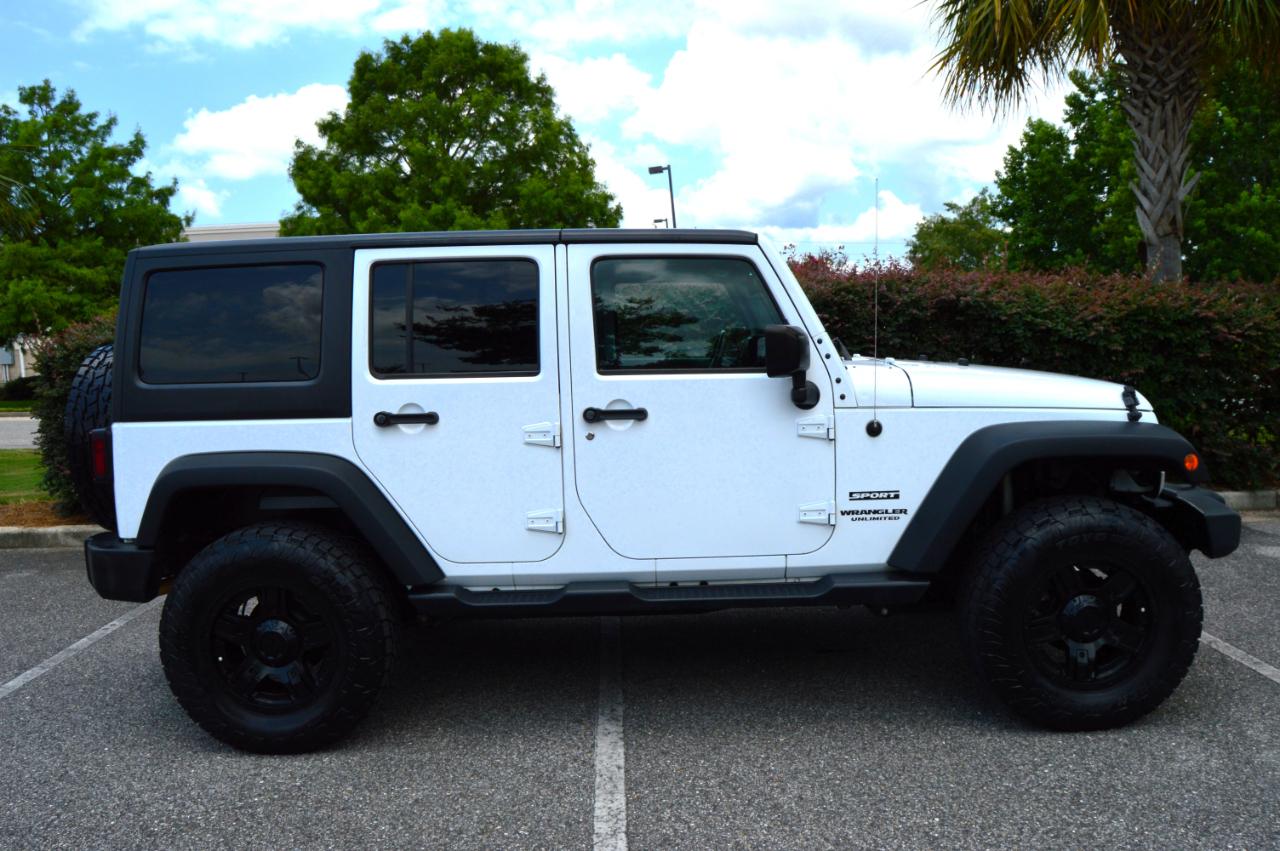 Jeep Wrangler Unlimited Sport S 4x4 2017