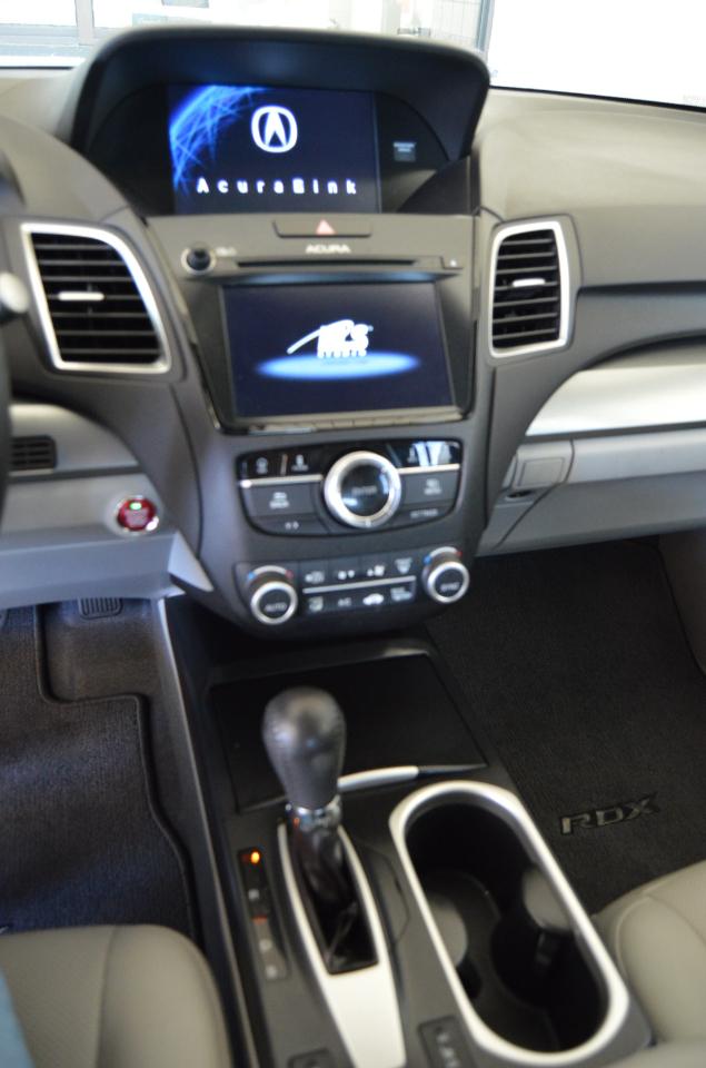 Acura RDX 6-Spd AT w/ Technology Package 2017