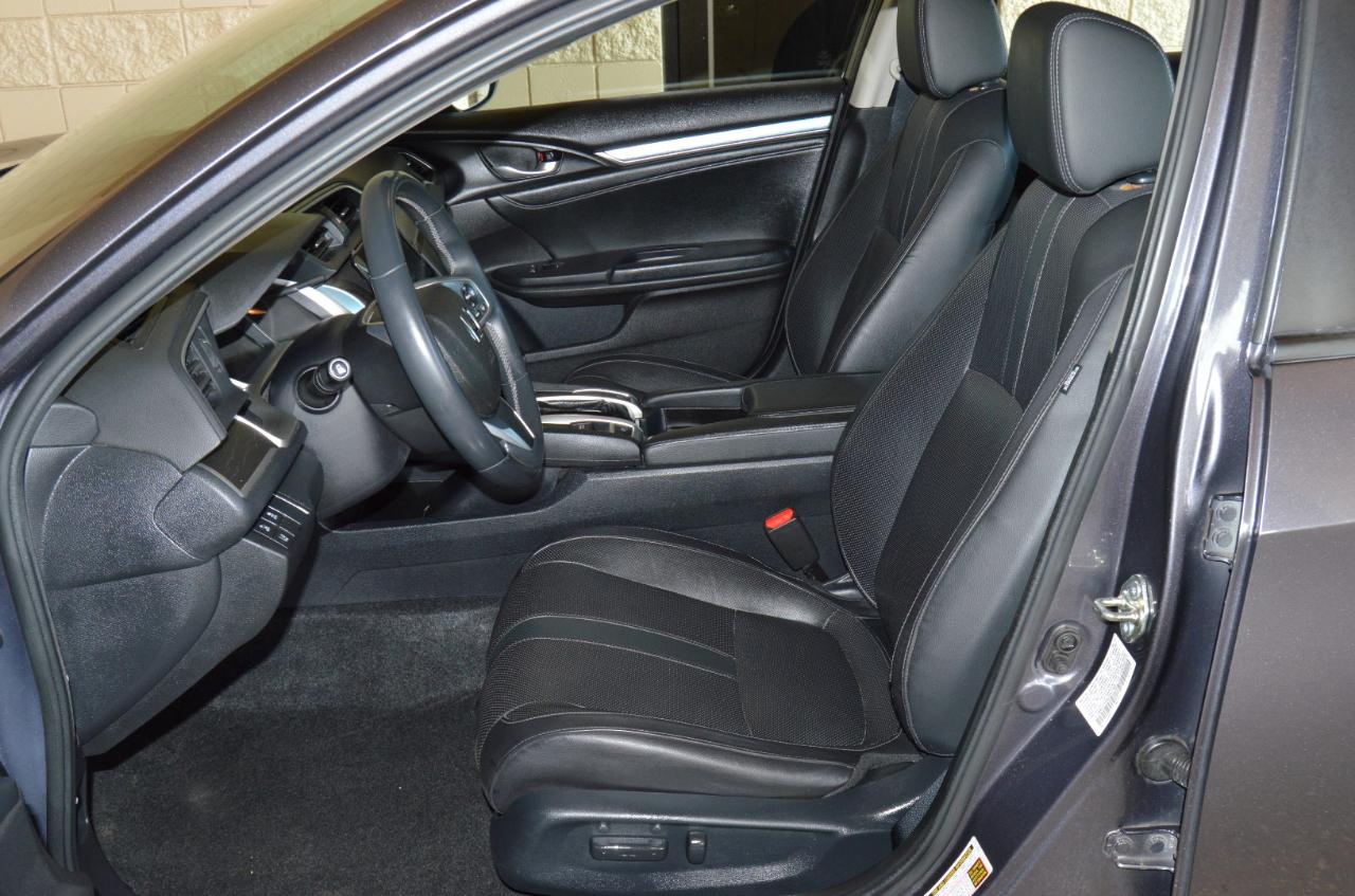 Honda Civic Touring Sedan CVT 2016