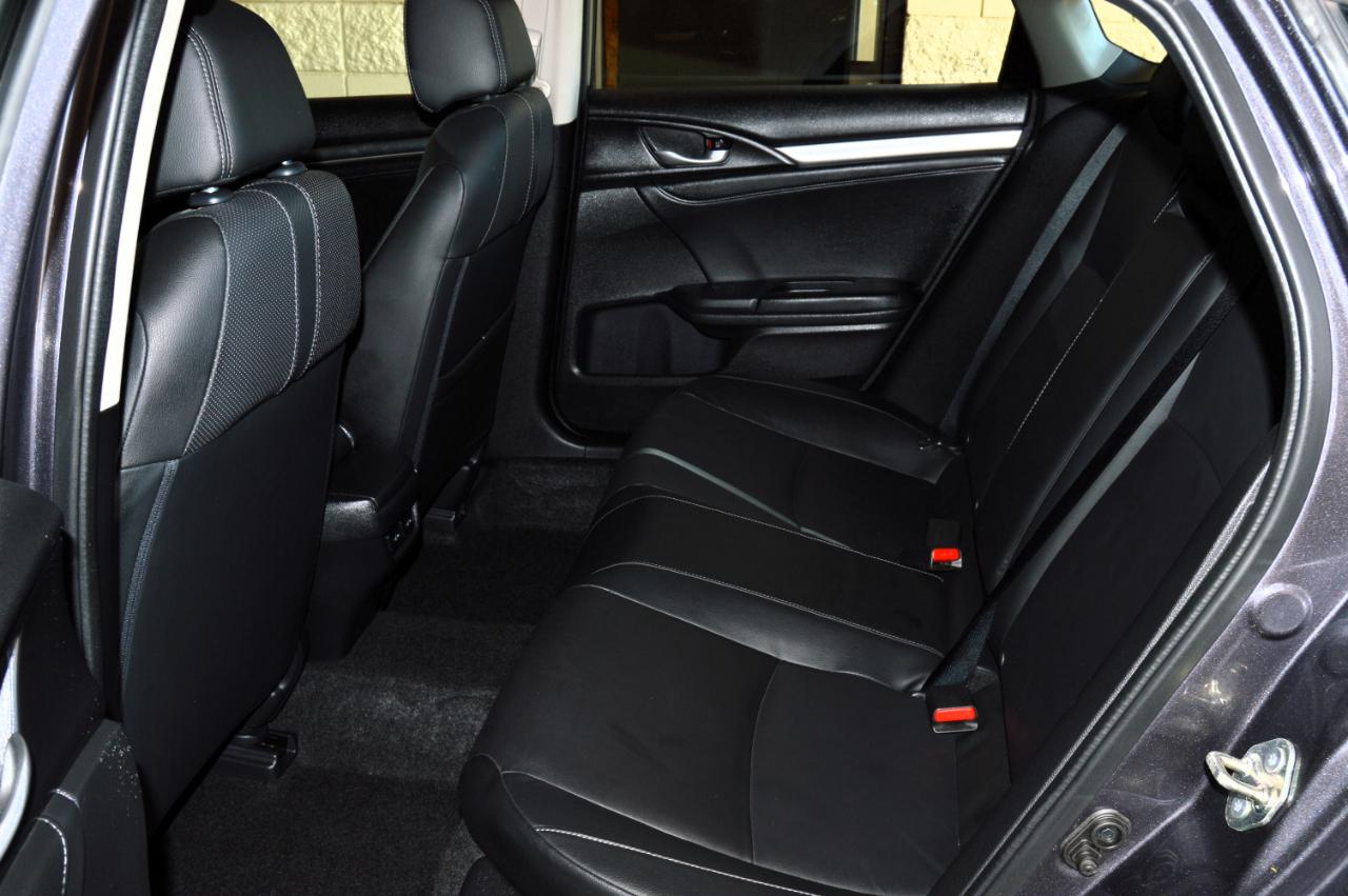 Honda Civic Touring Sedan CVT 2016