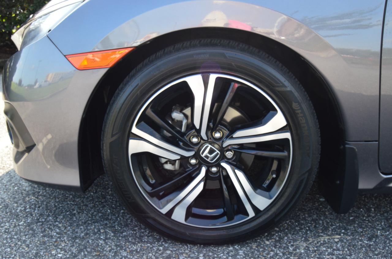 Honda Civic Touring Sedan CVT 2016