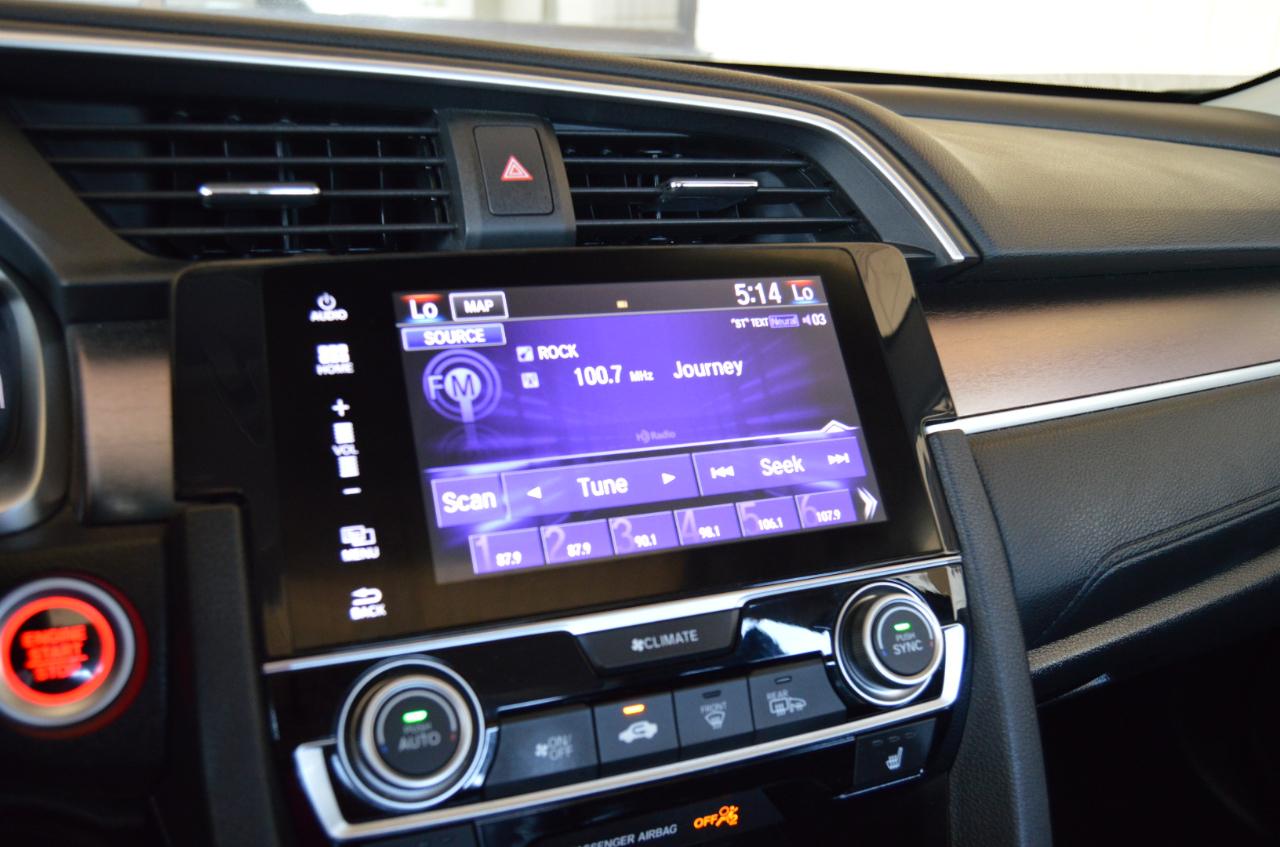 Honda Civic Touring Sedan CVT 2016