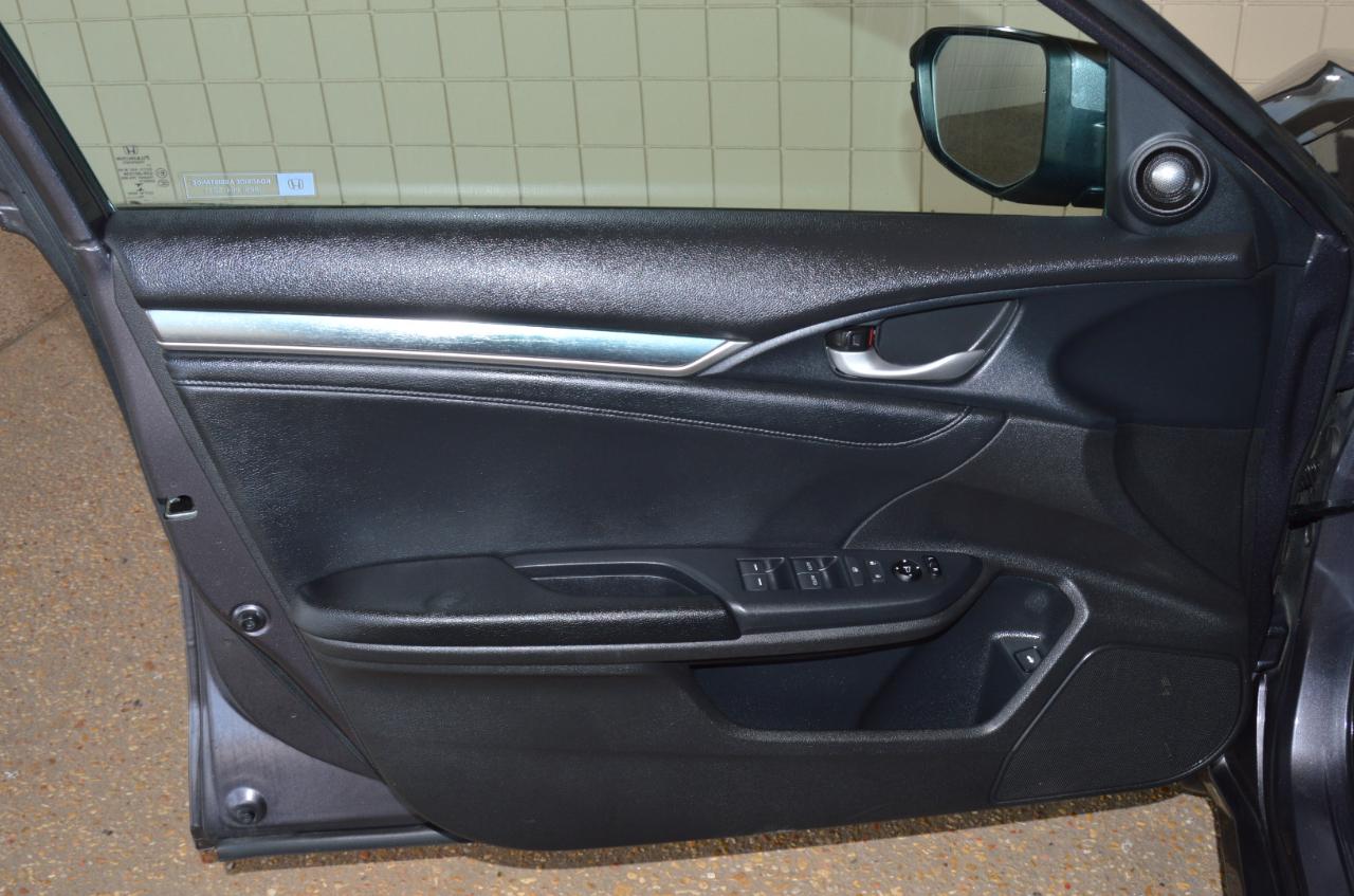 Honda Civic Touring Sedan CVT 2016