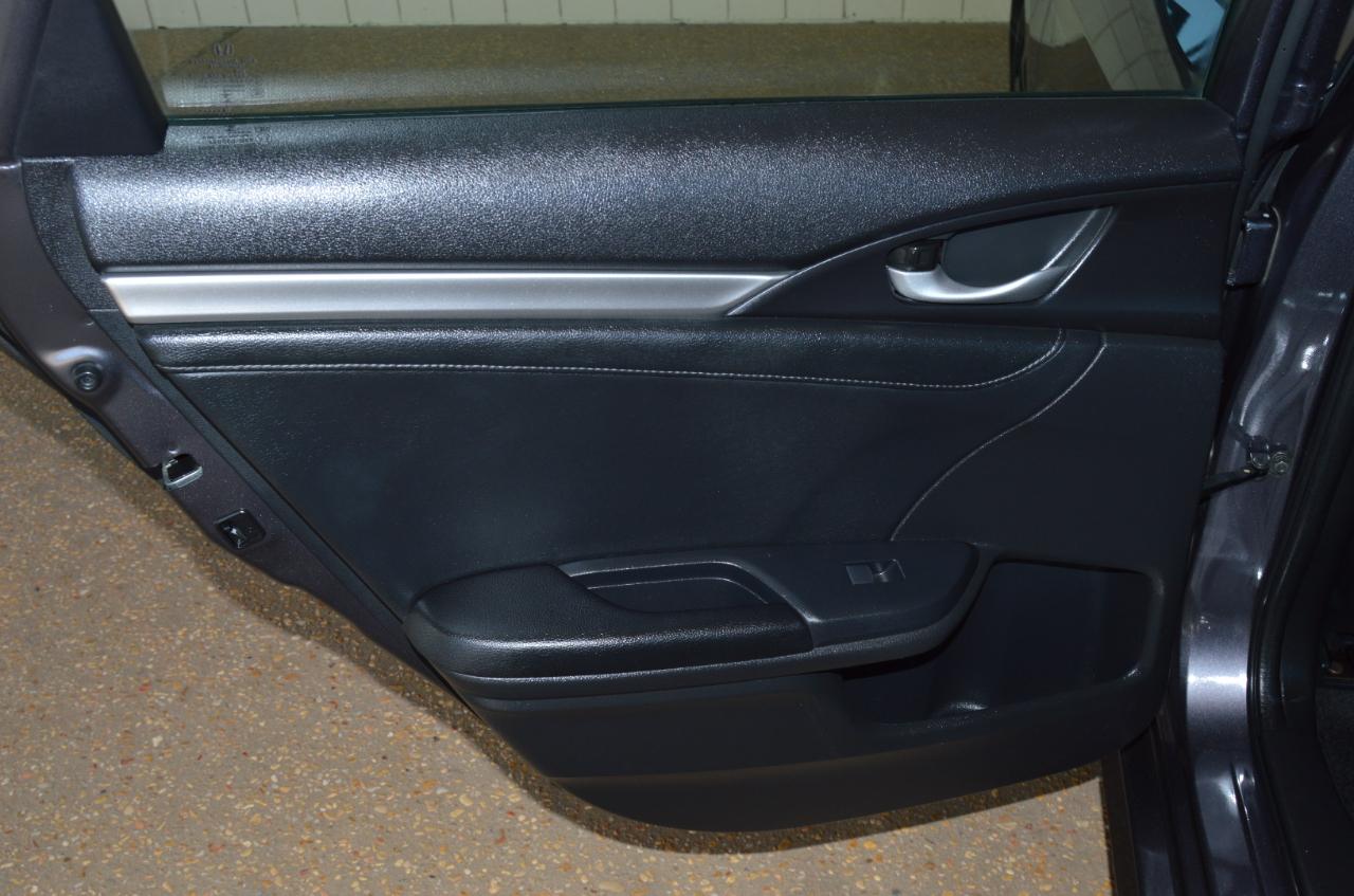 Honda Civic Touring Sedan CVT 2016