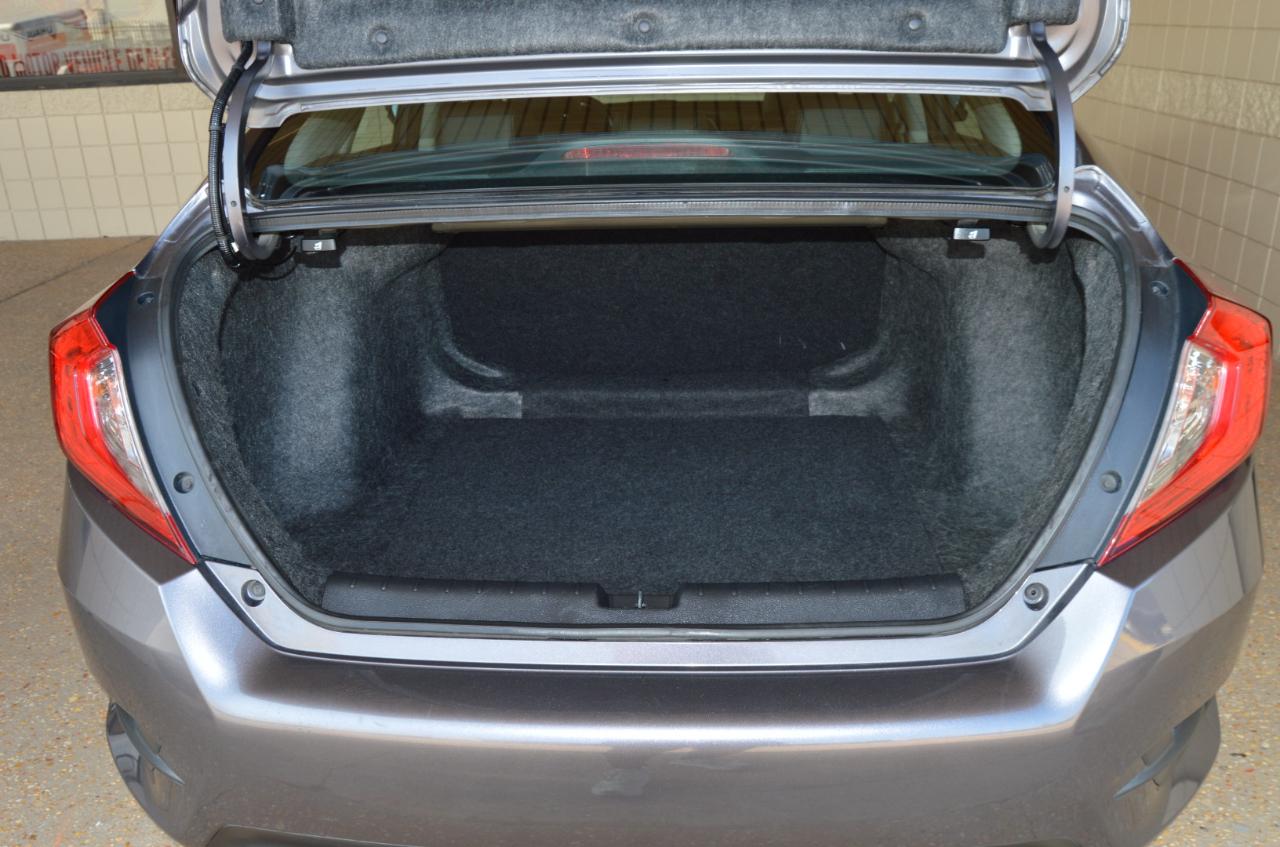 Honda Civic Touring Sedan CVT 2016
