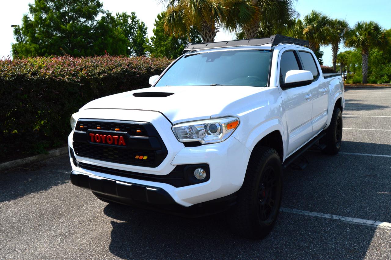 Toyota Tacoma SR5 Double Cab Long Bed I4 6AT 2WD 2018