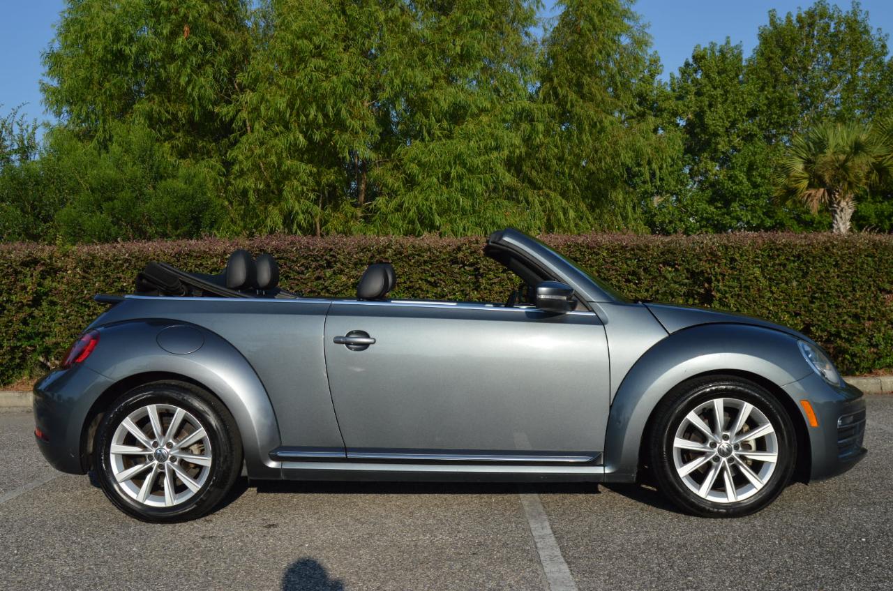 Volkswagen Beetle 1.8T Classic Convertible 2017