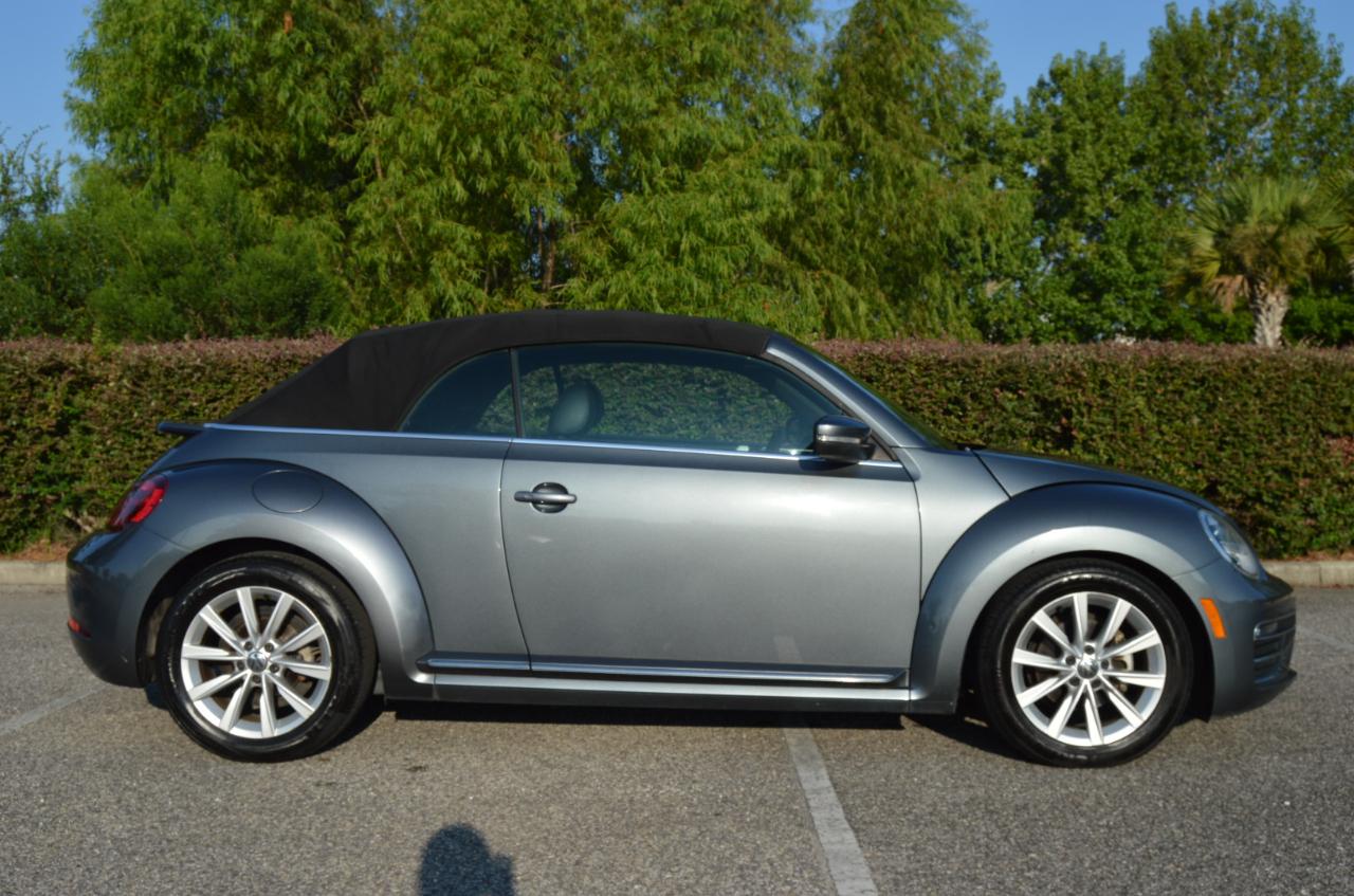 Volkswagen Beetle 1.8T Classic Convertible 2017