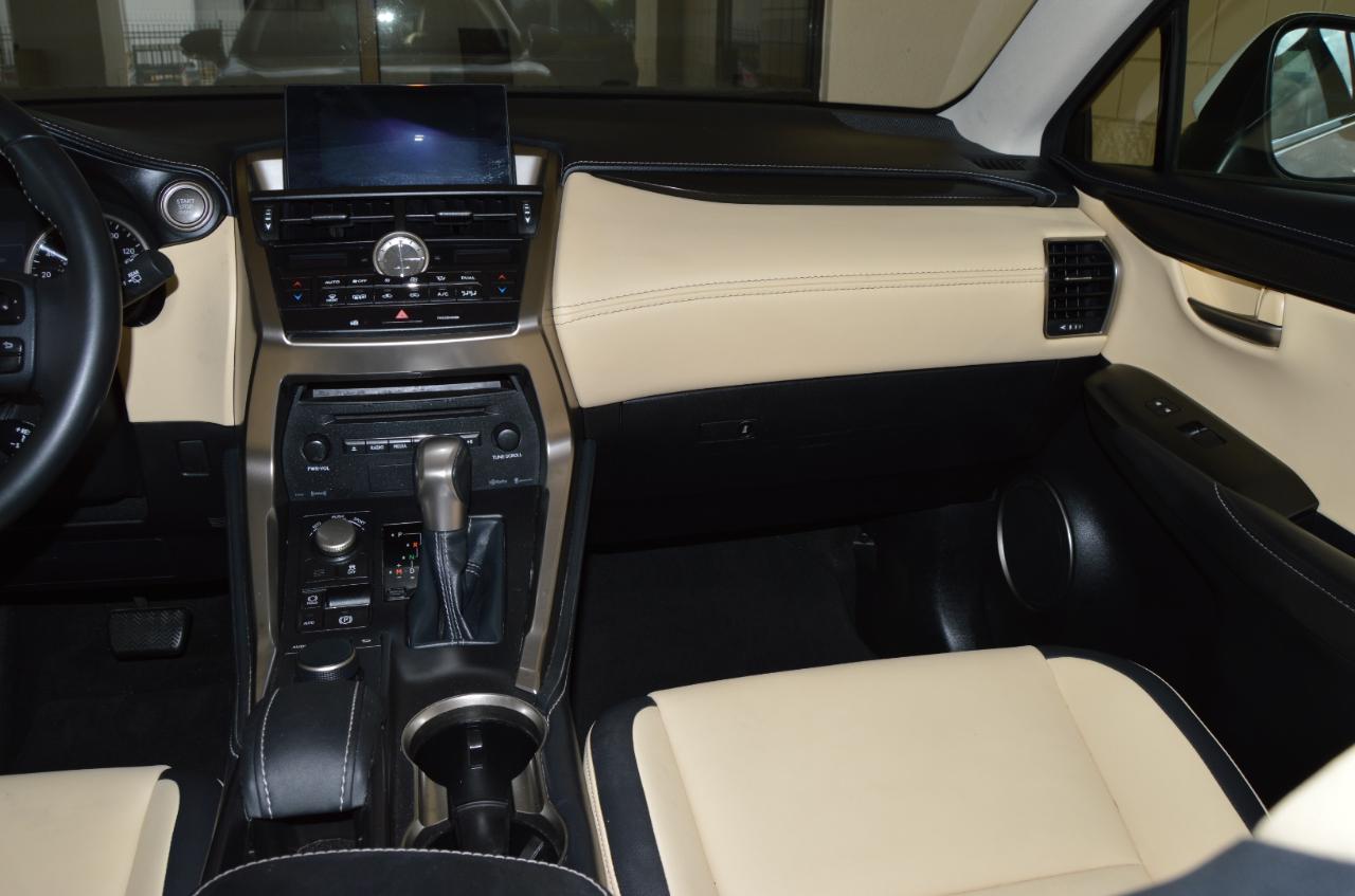 Lexus NX 200t FWD 2015