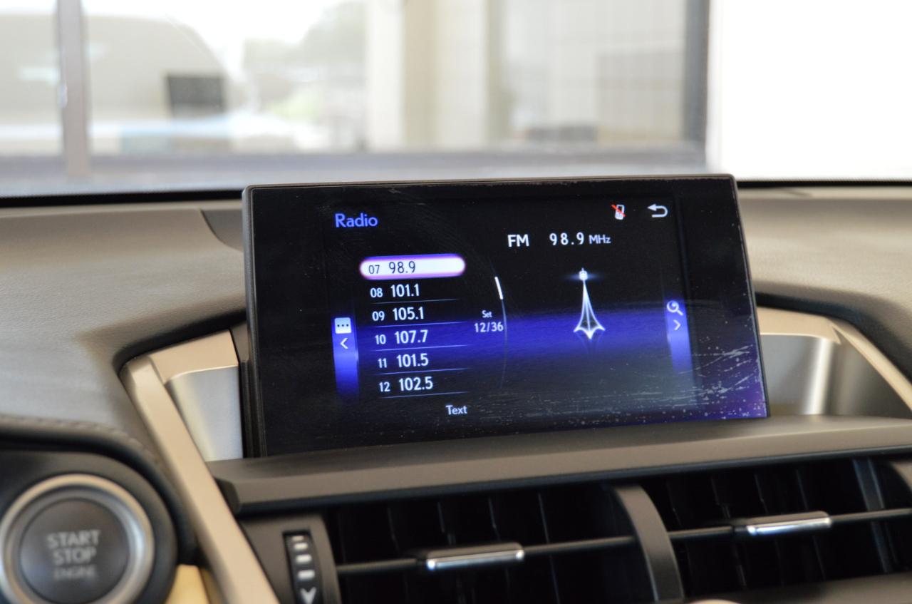 Lexus NX 200t FWD 2015