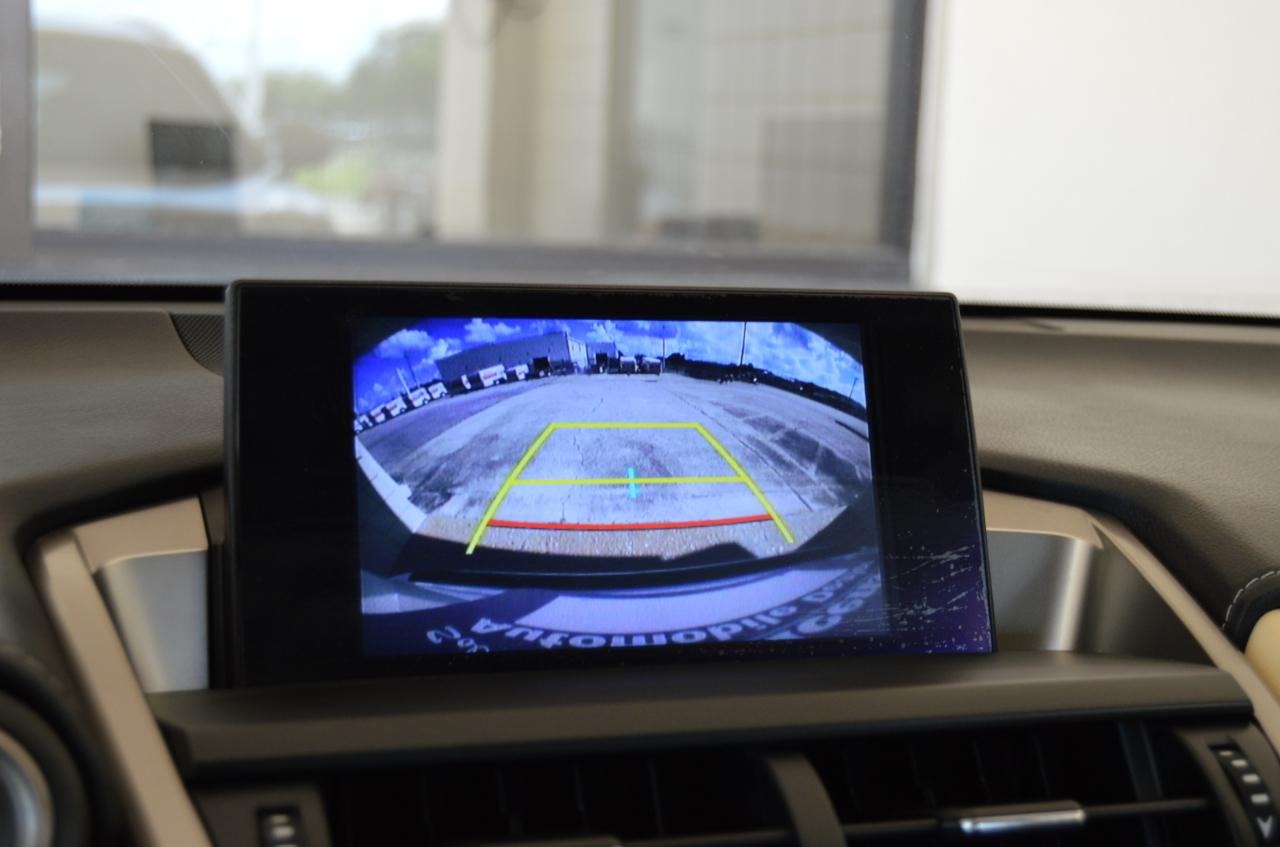 Lexus NX 200t FWD 2015