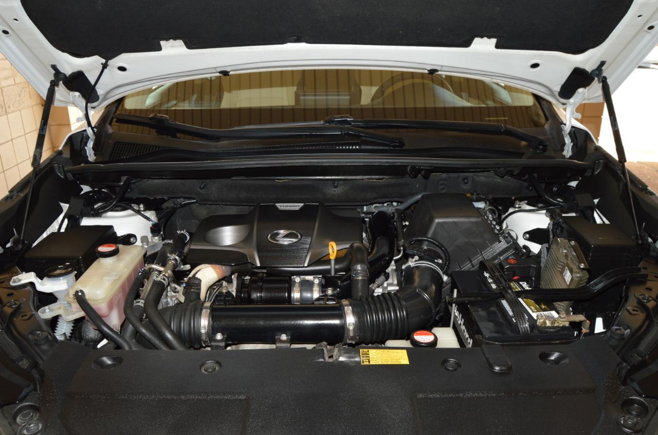 Lexus NX 200t FWD 2015