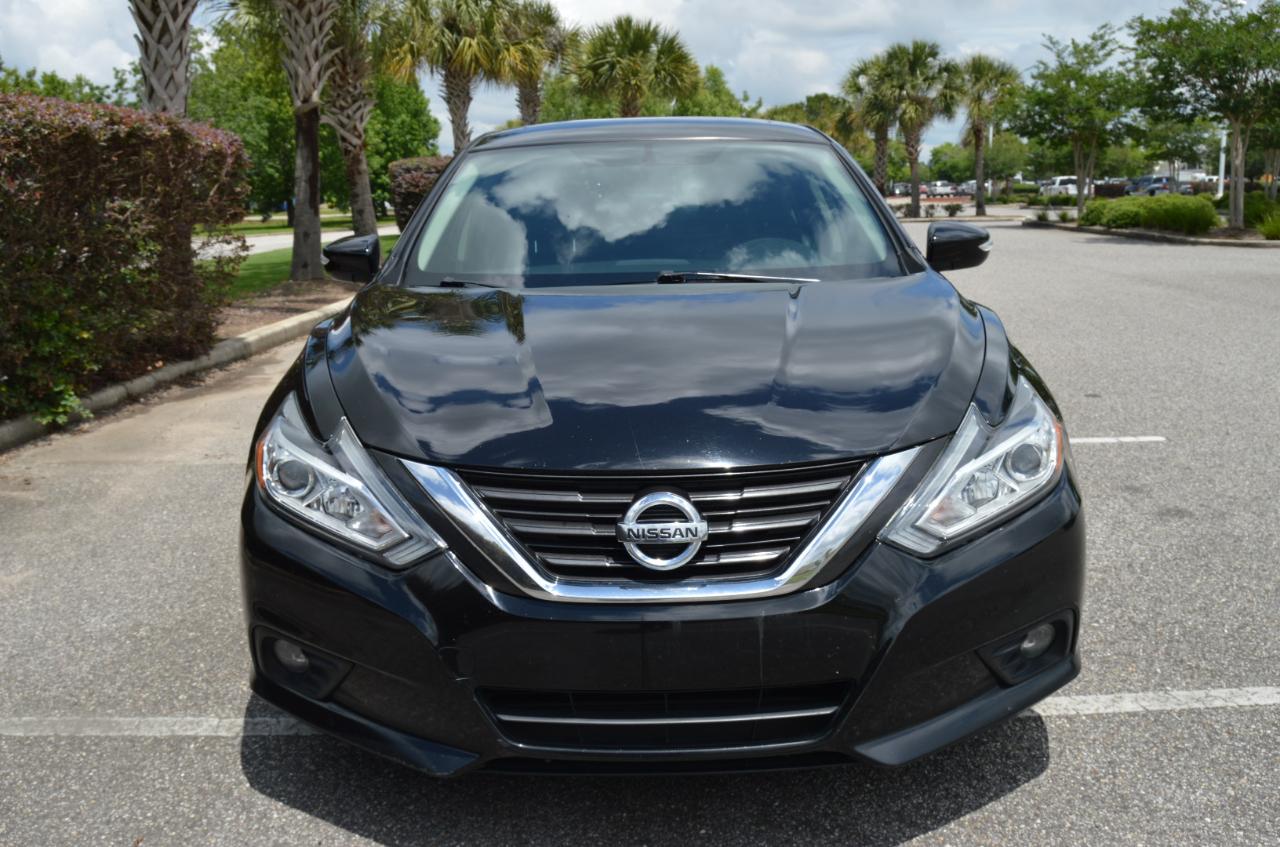 Nissan Altima 2.5 SL Sedan 2017