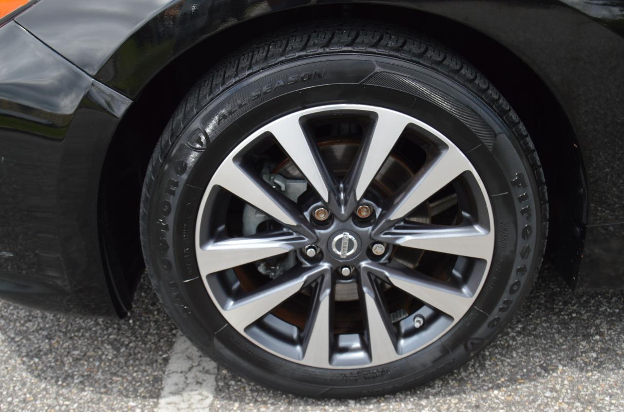 Nissan Altima 2.5 SL Sedan 2017