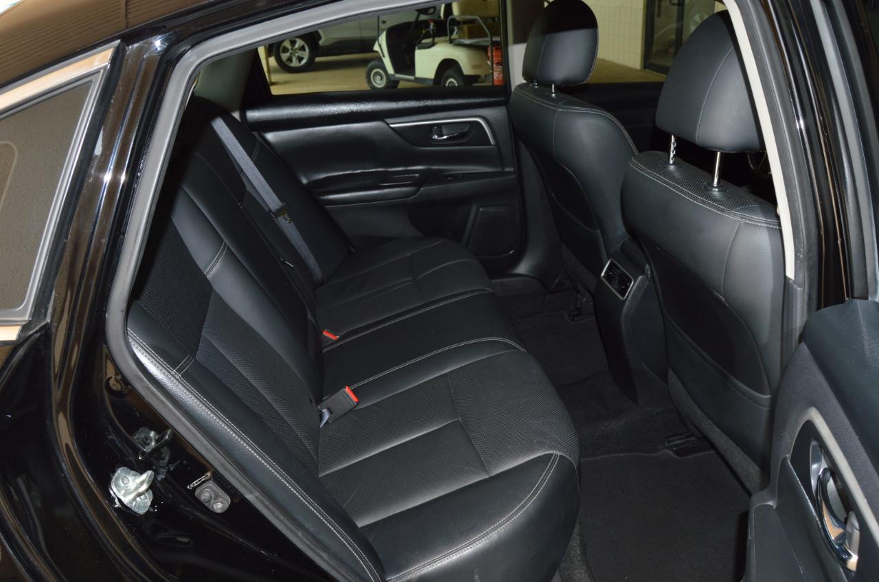 Nissan Altima 2.5 SL Sedan 2017
