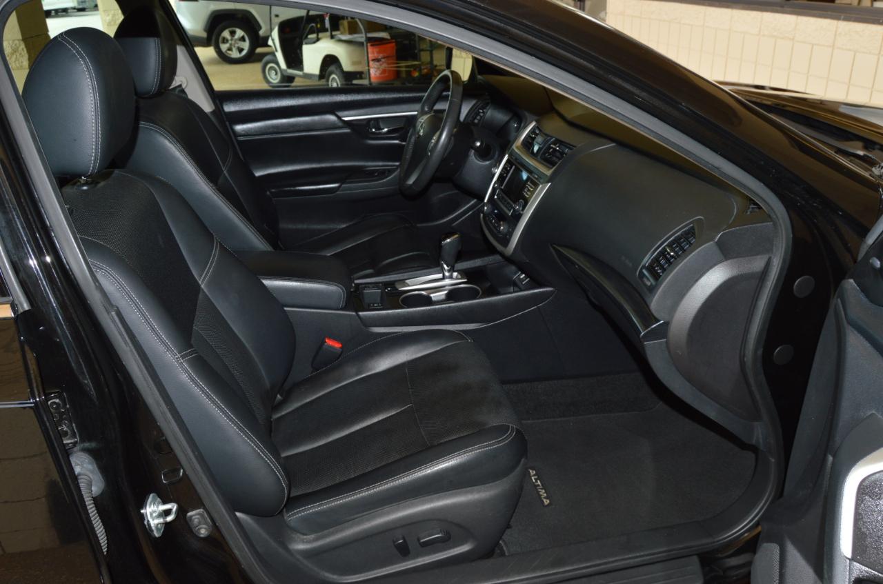 Nissan Altima 2.5 SL Sedan 2017