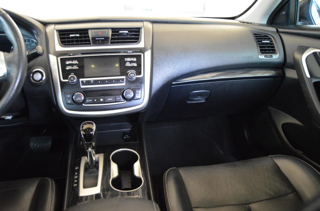 Nissan Altima 2.5 SL Sedan 2017