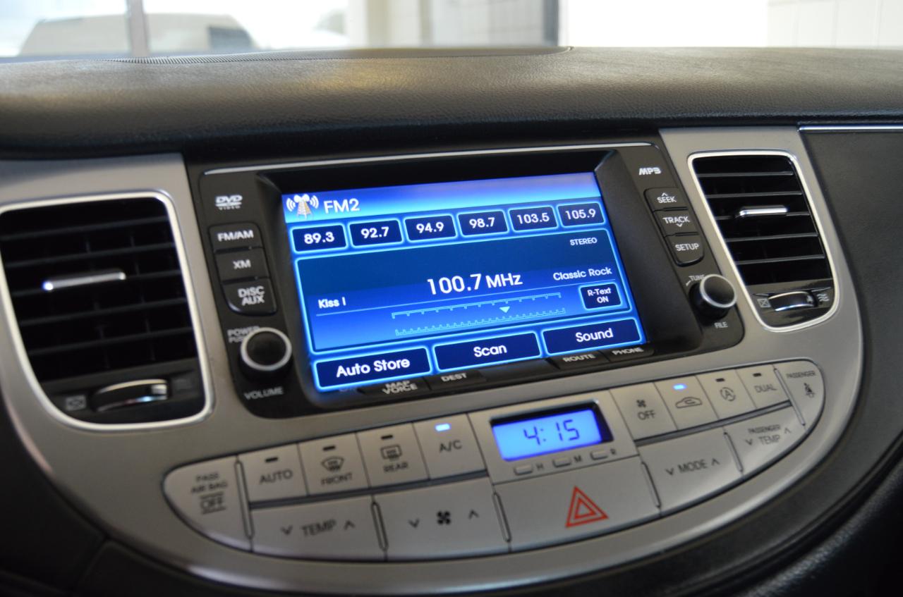 Hyundai Genesis 3.8L 2013