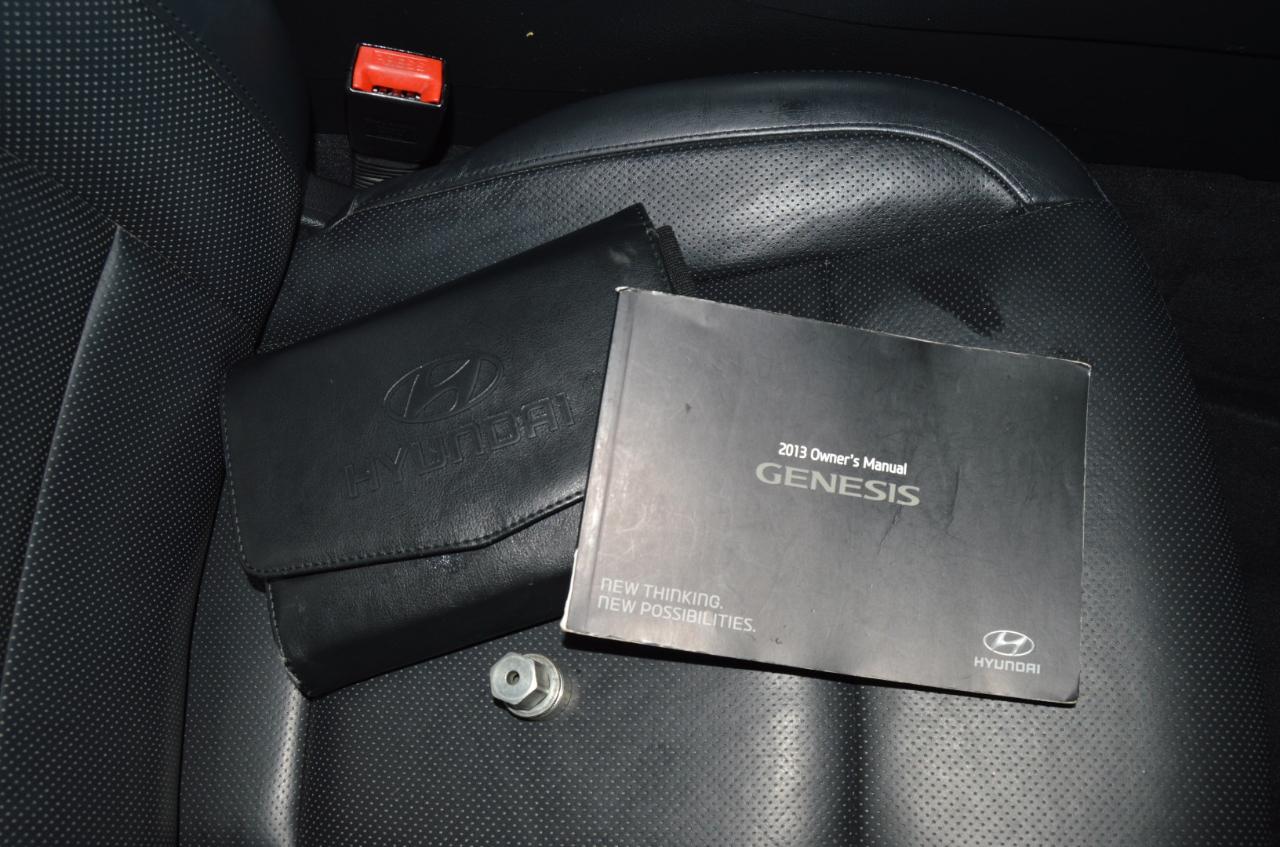Hyundai Genesis 3.8L 2013