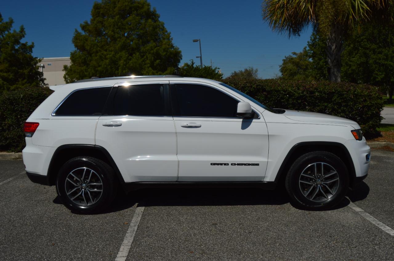 Jeep Grand Cherokee Laredo E 2018