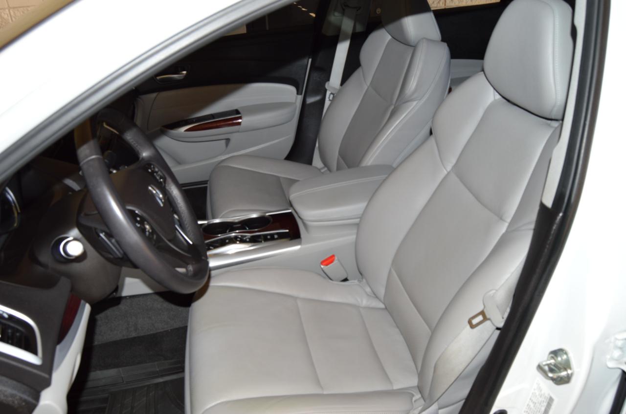 Acura TLX 9-Spd AT w/Technology Package 2017