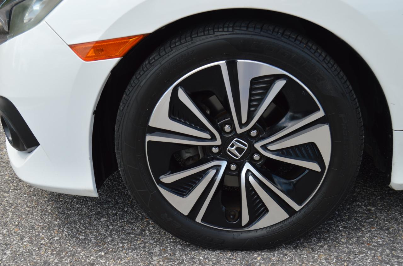 Honda Civic EX-TL Sedan CVT 2017