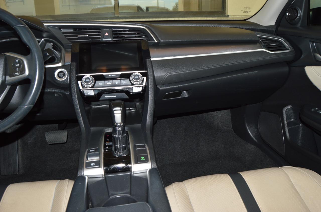 Honda Civic EX-TL Sedan CVT 2017
