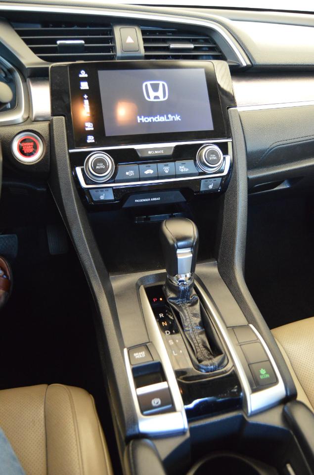 Honda Civic EX-TL Sedan CVT 2017