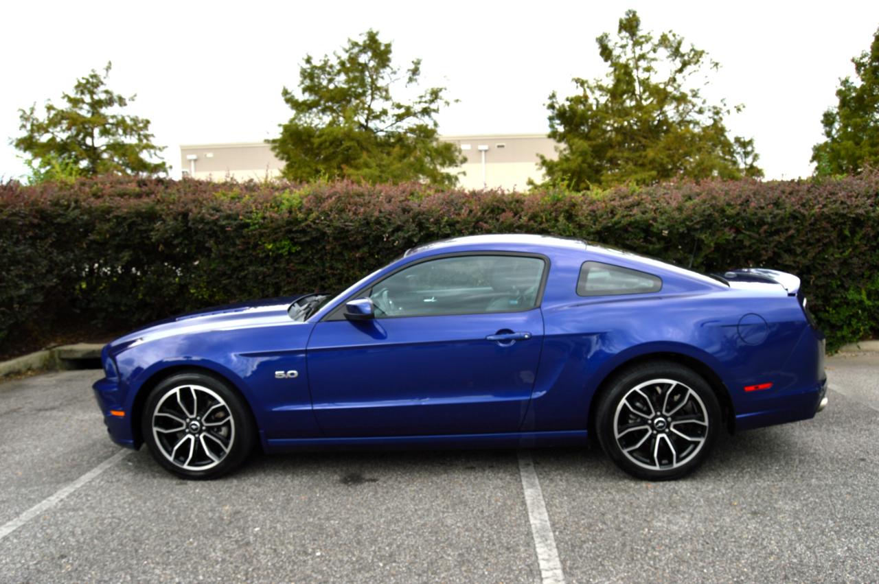 Ford Mustang GT Coupe 2013