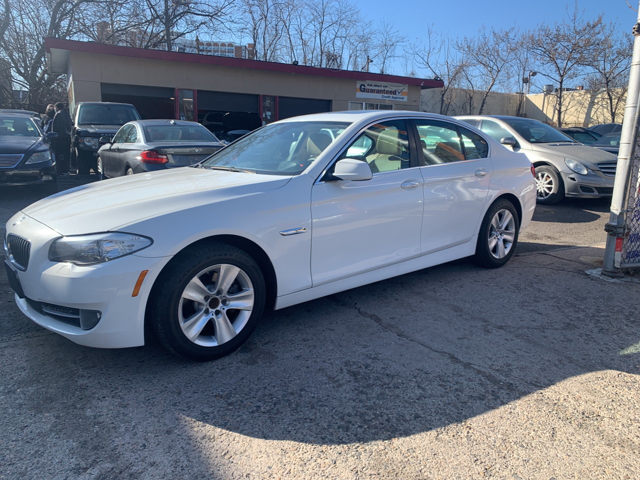 2013 BMW 5 Series 4dr Sdn 528i xDrive AWD