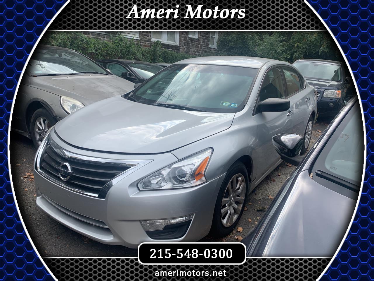 2015 Nissan Altima S's photo