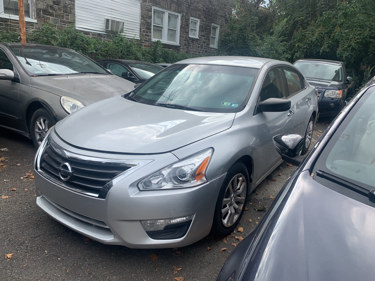 2015 Nissan Altima S's photo