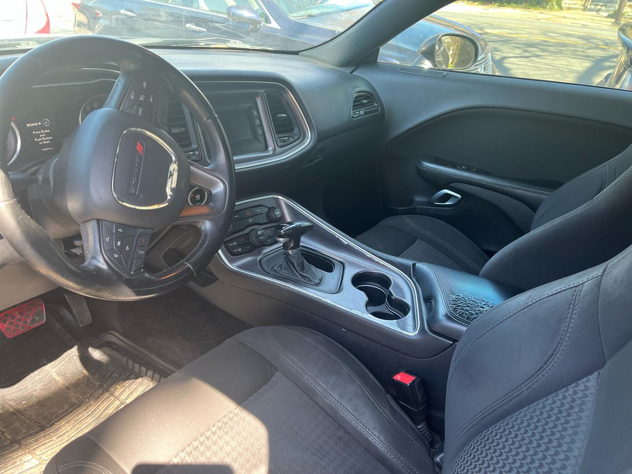 Dodge Challenger 2dr Cpe SXT 2016