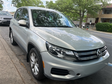 2014 Volkswagen Tiguan 4MOTION 4dr Auto SE