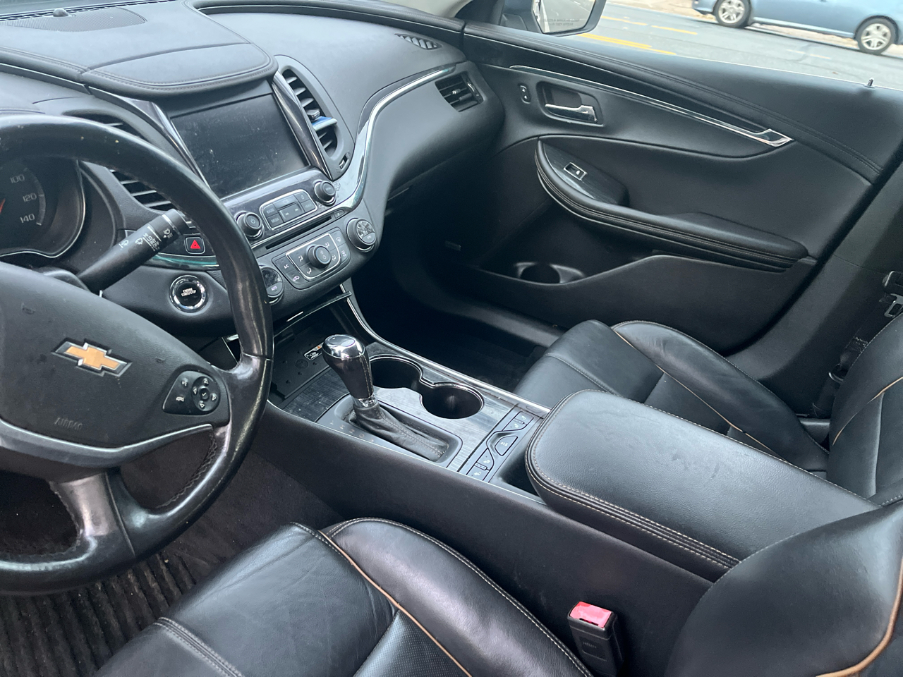 2018 Chevrolet Impala Premier photo 3