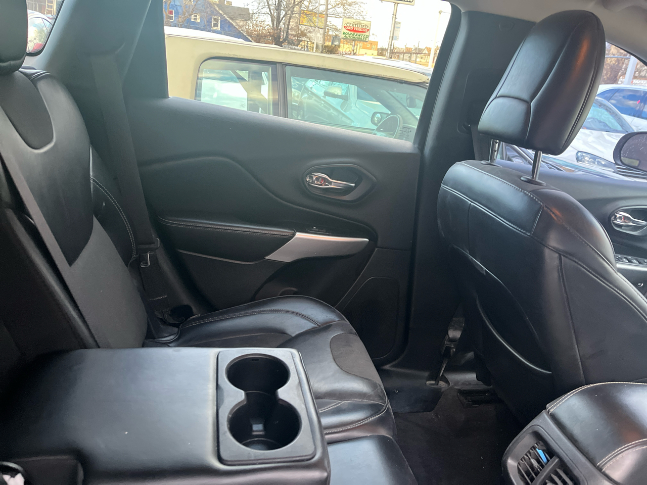 Jeep Cherokee Latitude Plus FWD 2018