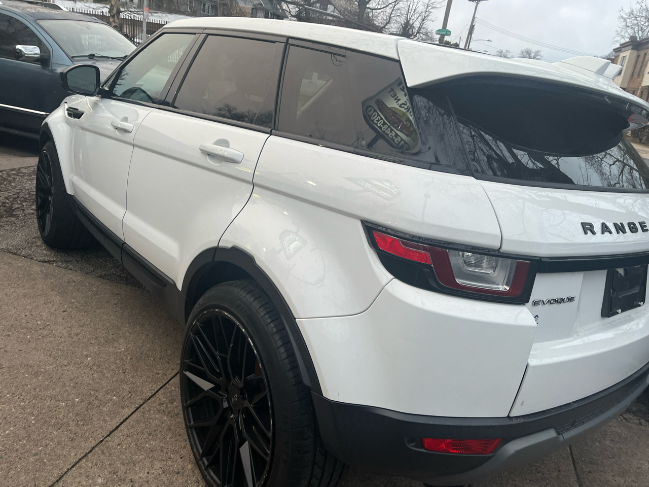Land Rover Range Rover Evoque 5dr HB SE 2016