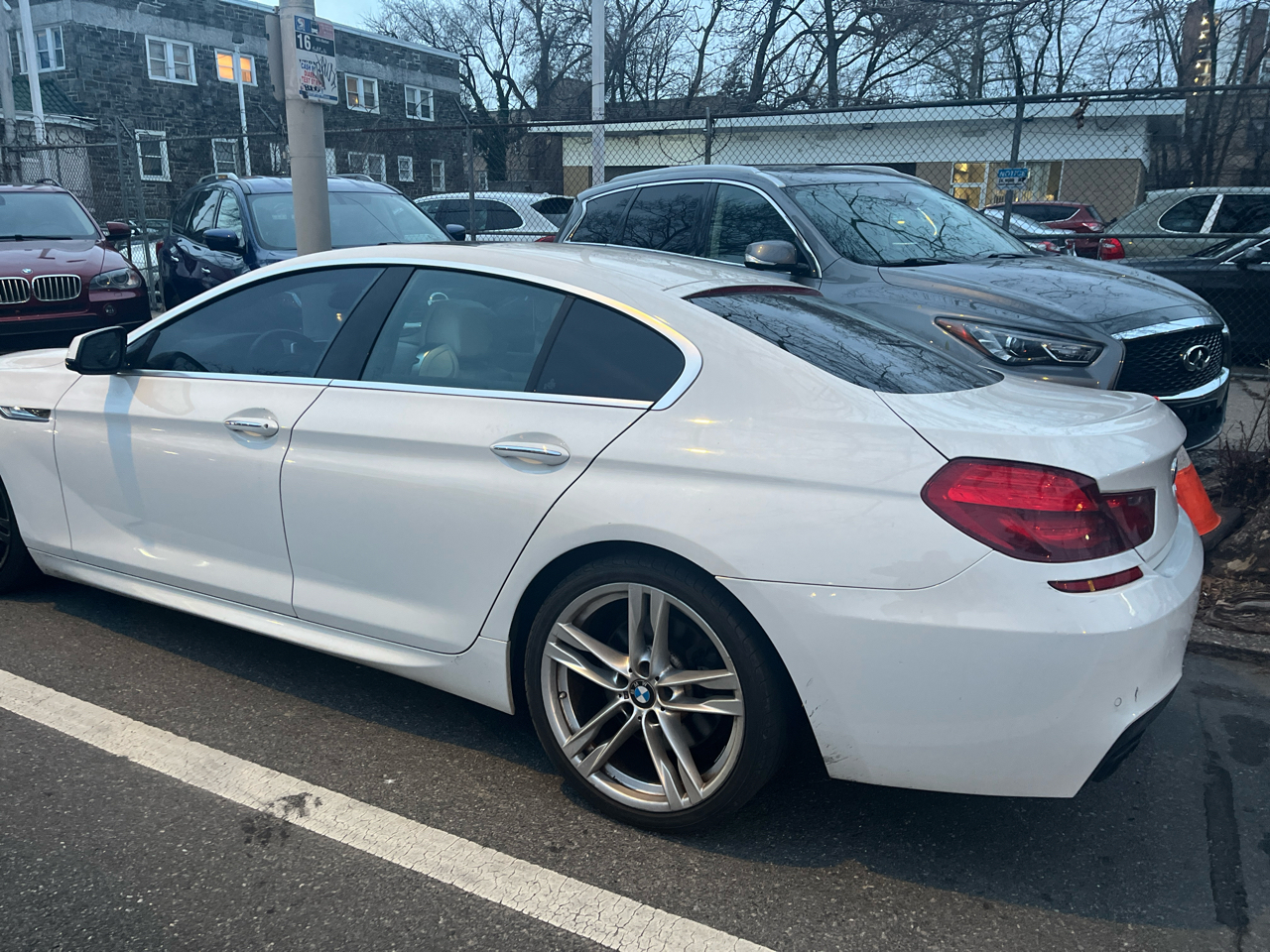 BMW 6 Series 4dr Sdn 650i Gran Coupe 2013