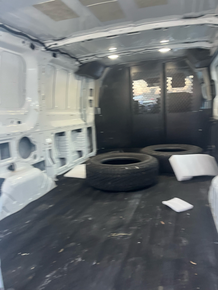 Ford Transit Van T-250 130" Low Rf 9000 GVWR Sliding RH Dr 2018