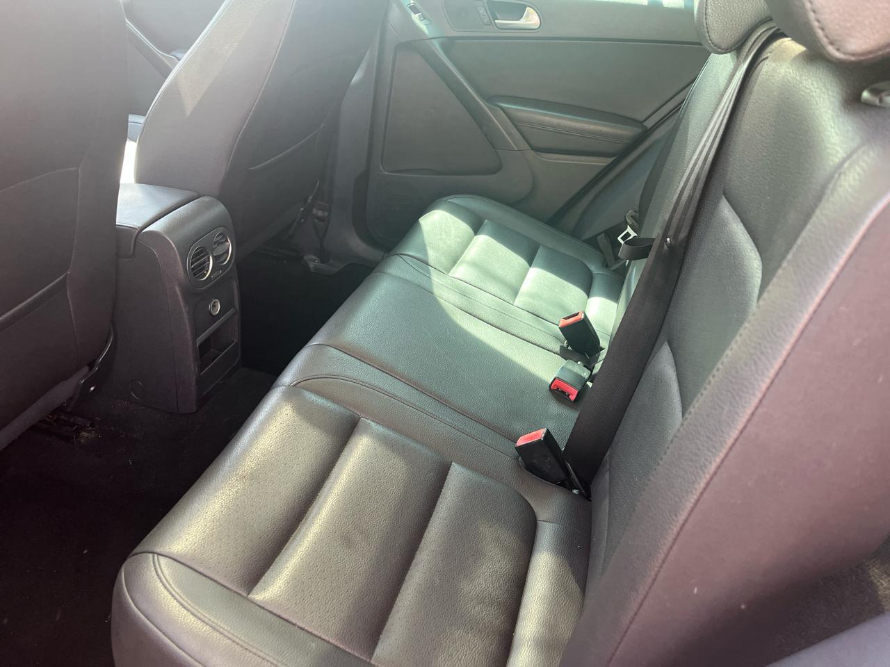 Volkswagen Tiguan 4MOTION 4dr Auto R-Line 2015