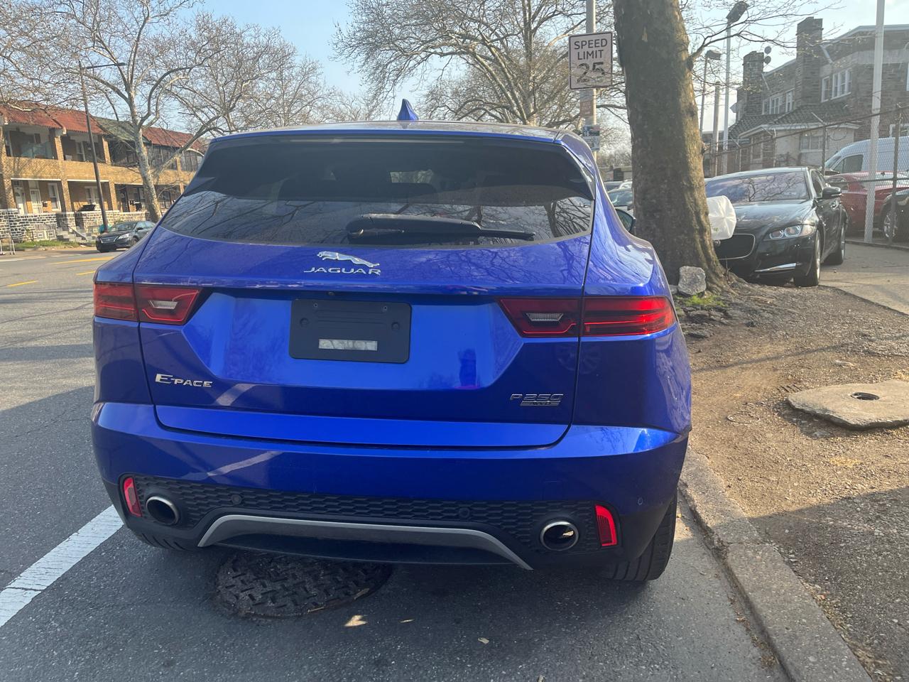 Jaguar E-Pace P300 AWD R-Dynamic S 2018