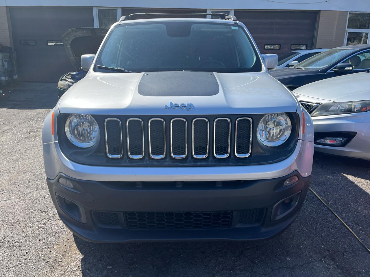 Jeep Renegade FWD 4dr Latitude 2016